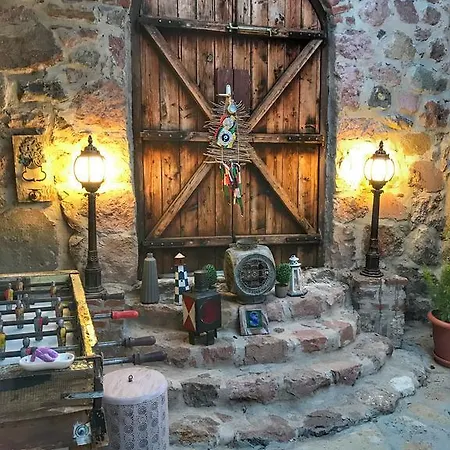 Yeni Carohori Butik Ayvalı